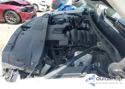 2018 Chevrolet Silverado 1500 Custom from USA, damaged, VIN 1GCRCPEC7JZ184537